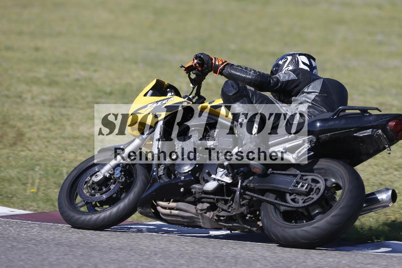 /10 20.04.2026  Pluess Moto Sport ADR/Freies Fahren/88